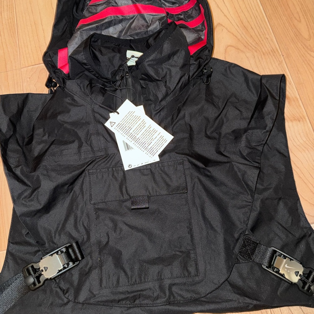 Nike MMW vest